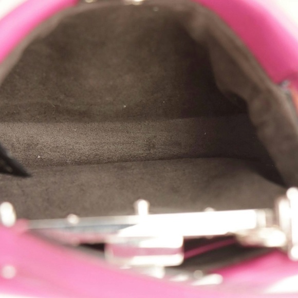 Fendi Micro Leather Peekaboo in Magenta - Picture 6 of 8